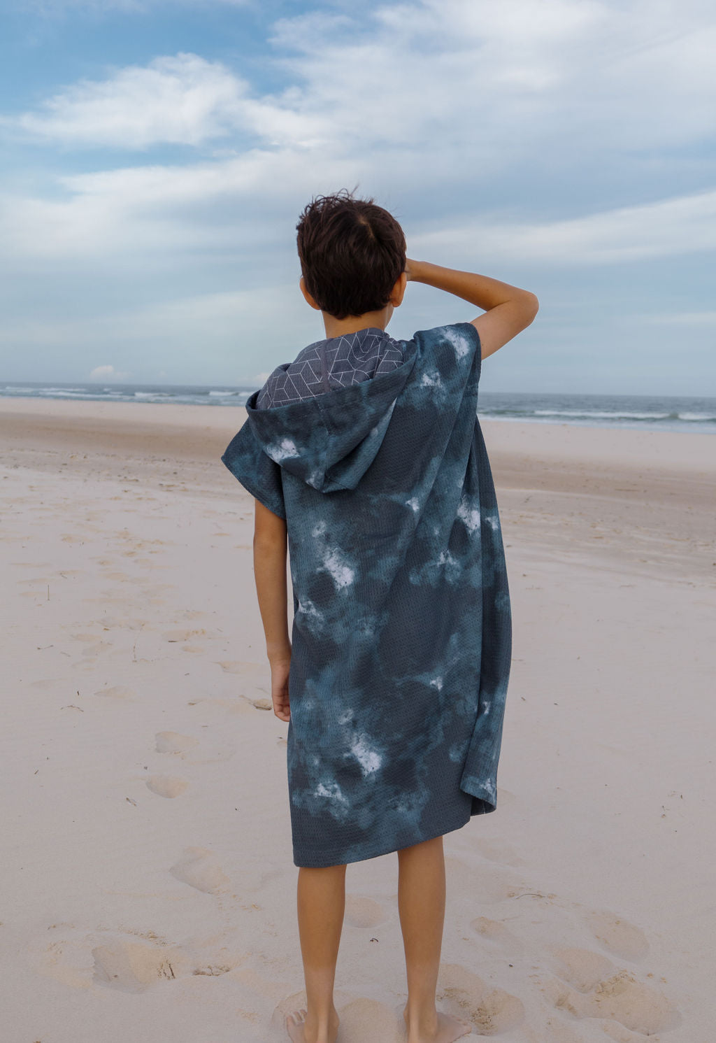 Kids Wearable Towel – Thunderstorm - Sand-Free Hooded Beach Towel