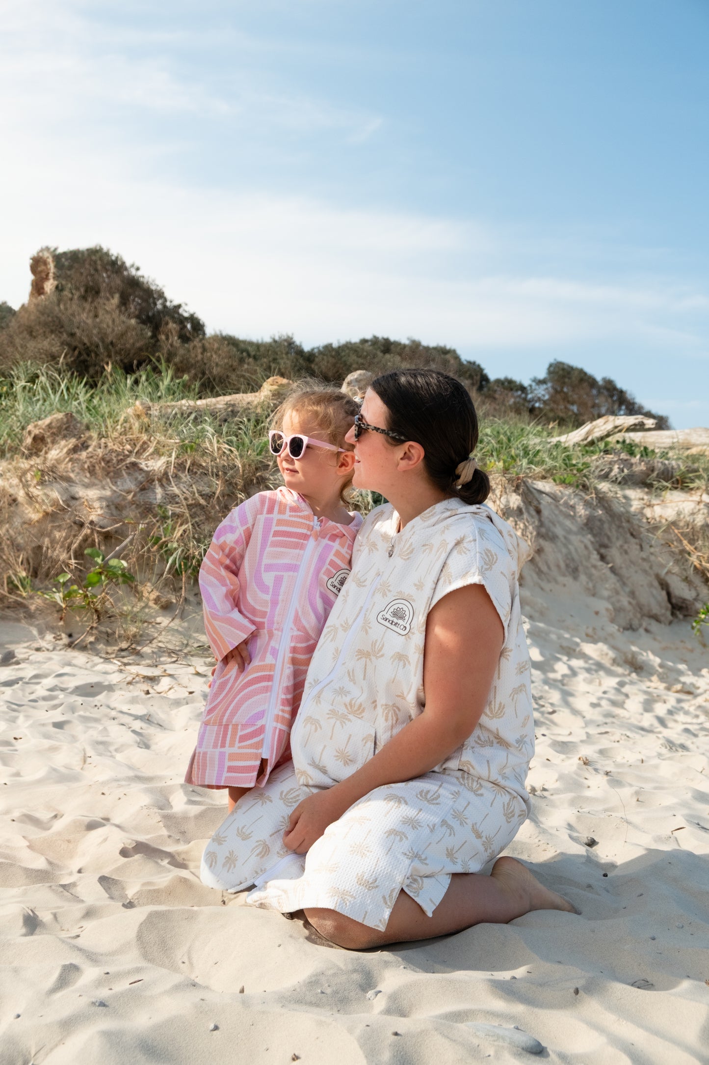 Kids Wearable Towel – Rainbow Fairy Floss - Sand-Free Hooded Beach Towel