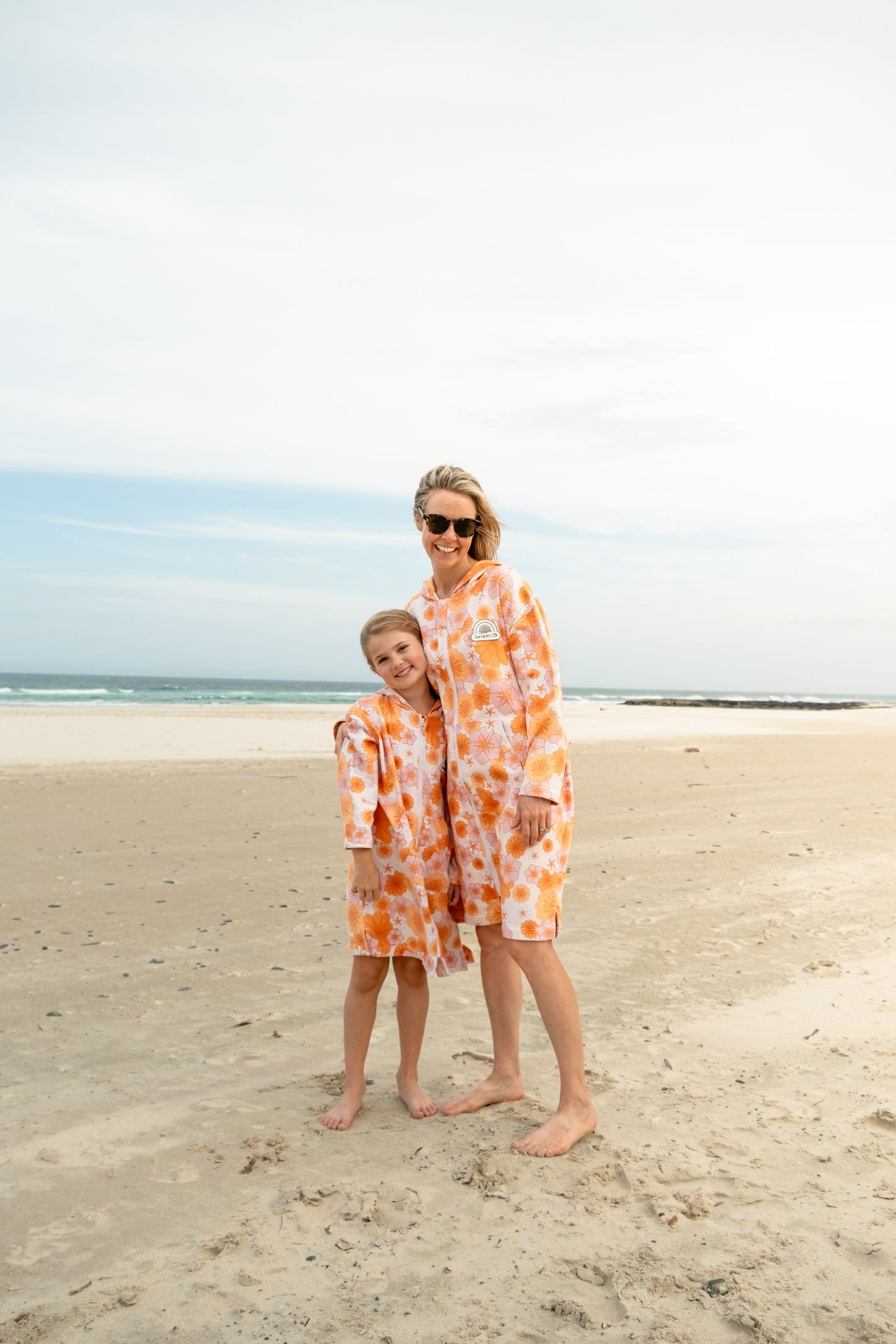 Kids Wearable Towel – Floral Fun - Sand-Free Hooded Beach Towel